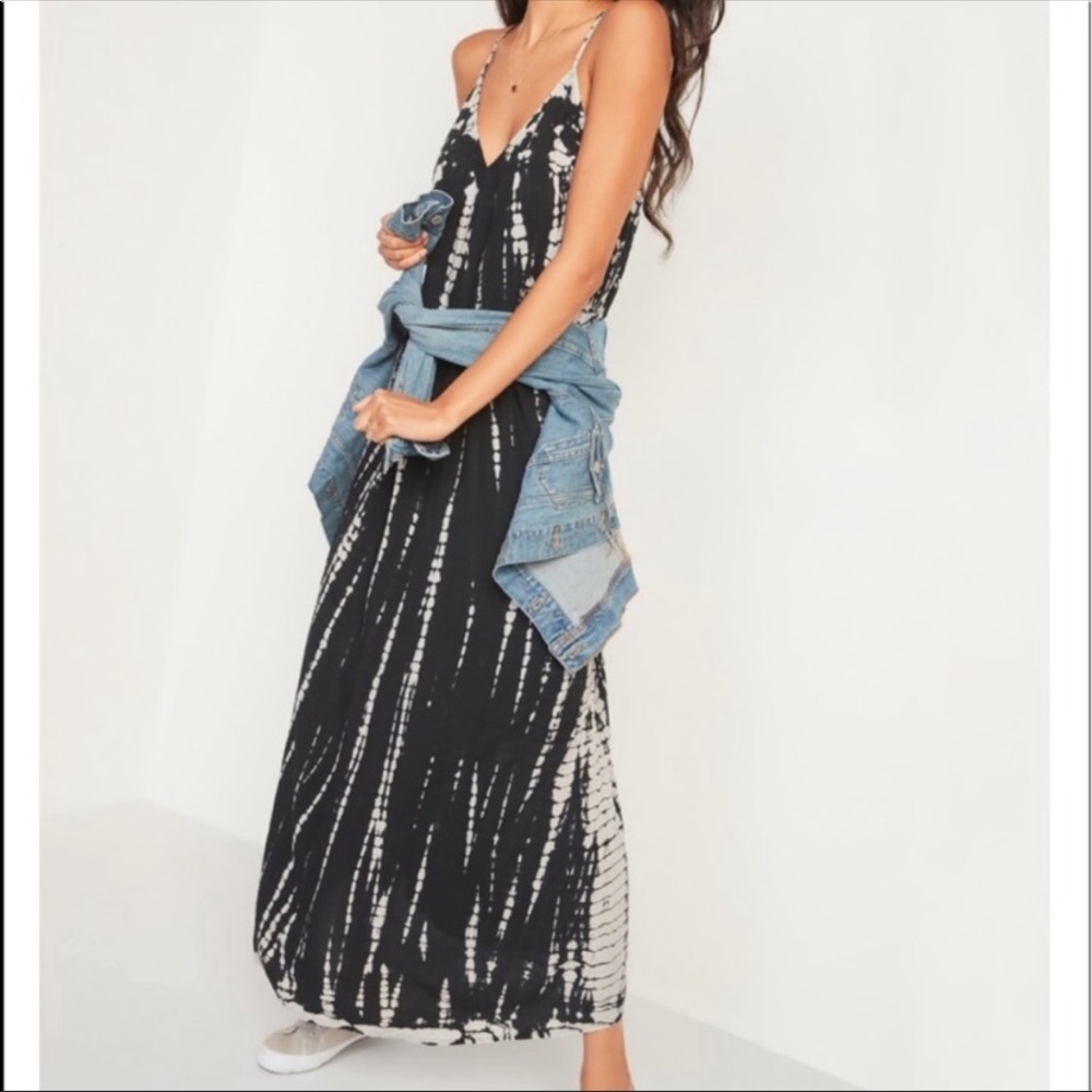 ISO Old Navy Tie Dye Maxi Dress Black and Tan